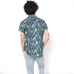 Wildfang essentials button up plant print navy leaf